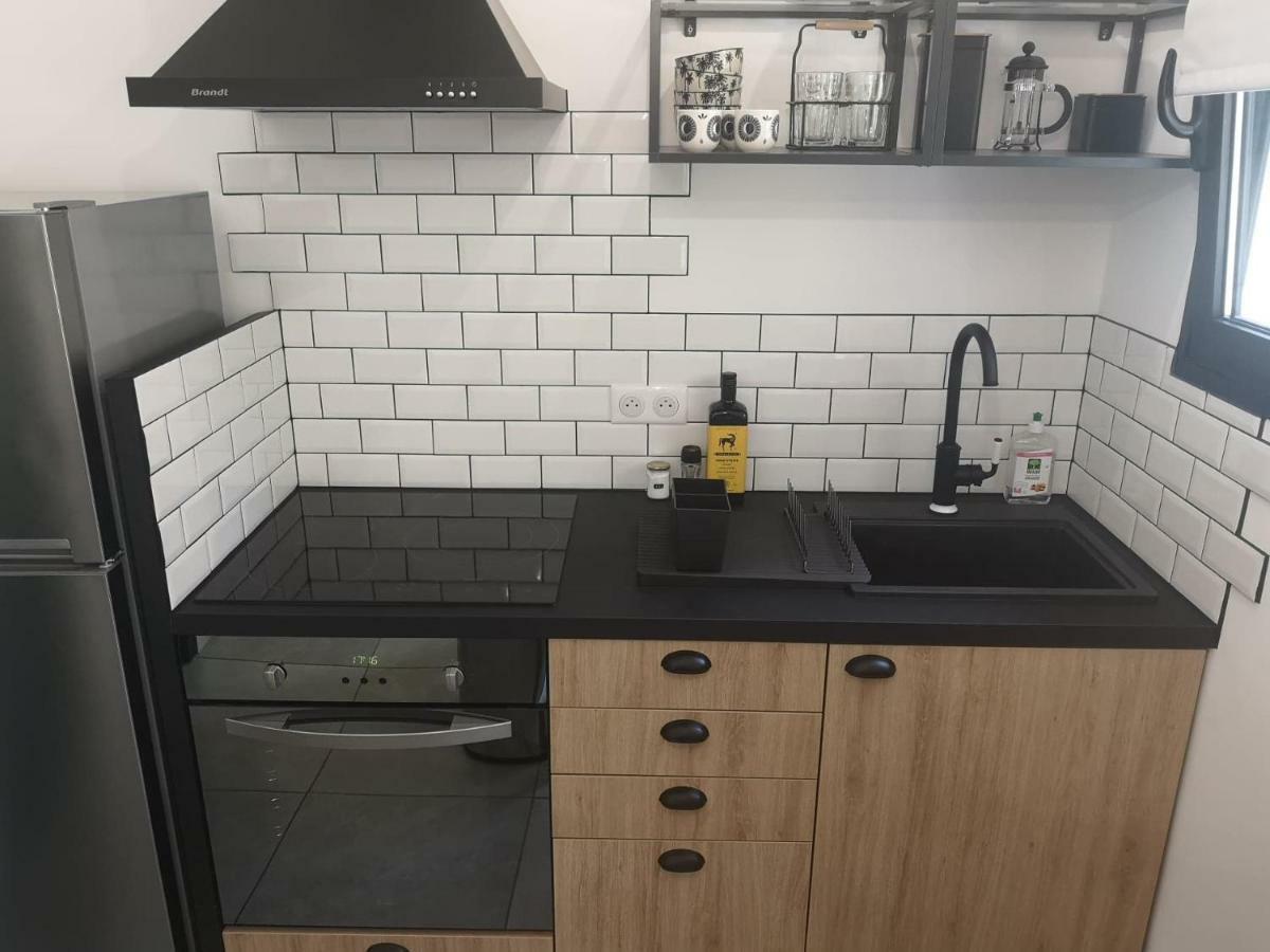 Studio Style Industriel Apartment Barbaggio Exterior photo